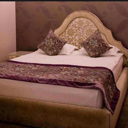 Hotel Goya Collection Târgu Jiu المظهر الخارجي الصورة