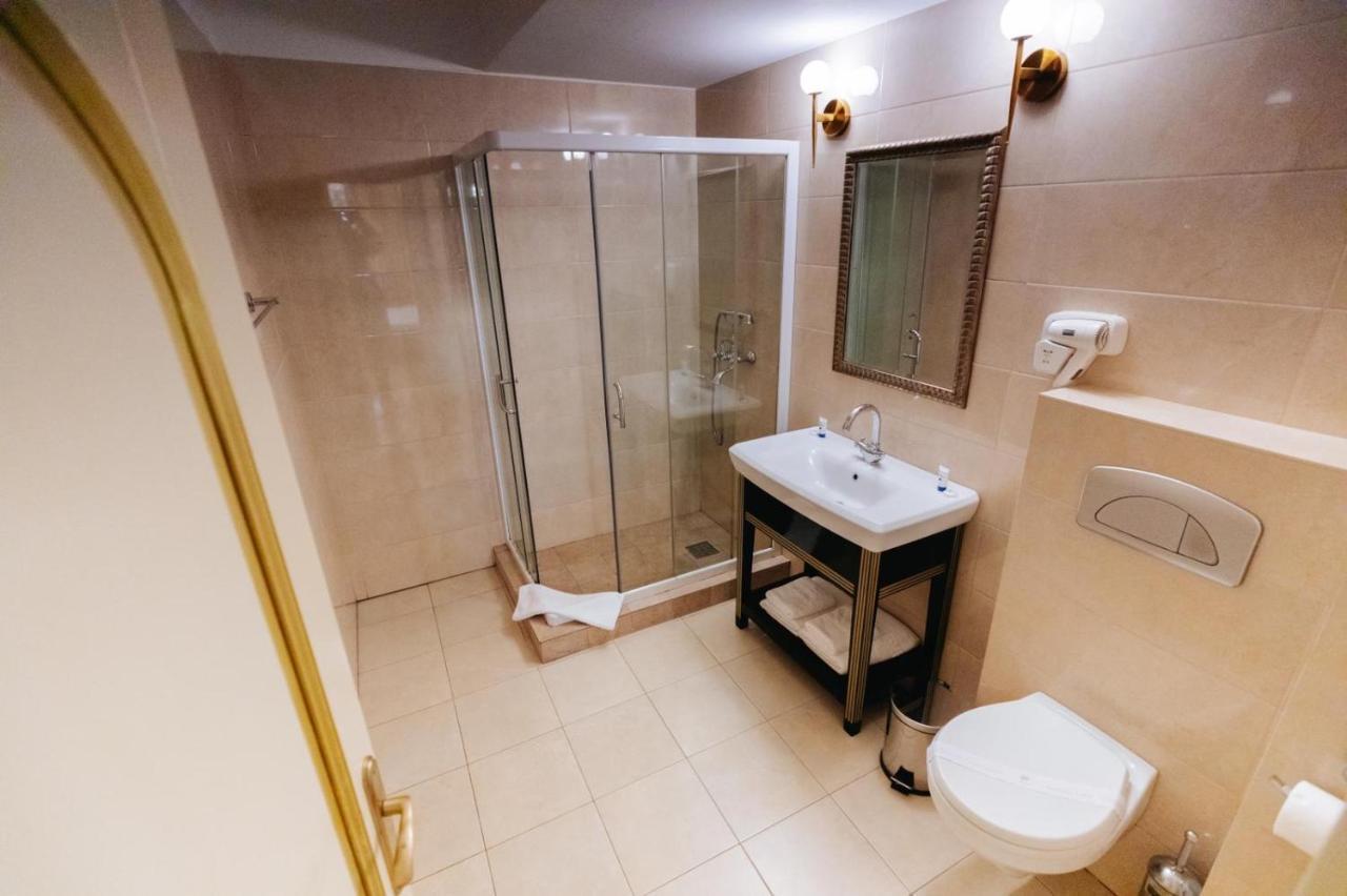 Hotel Goya Collection Târgu Jiu المظهر الخارجي الصورة