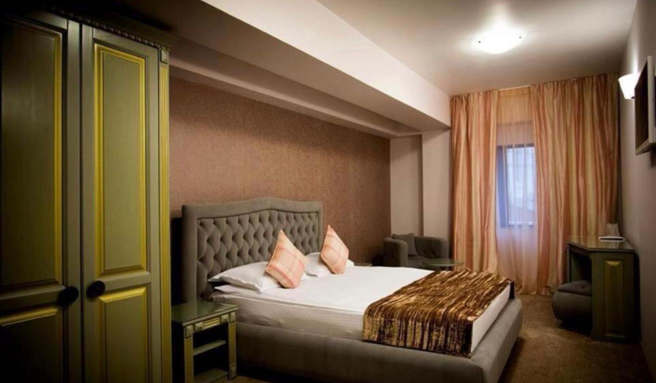 Hotel Goya Collection Târgu Jiu المظهر الخارجي الصورة
