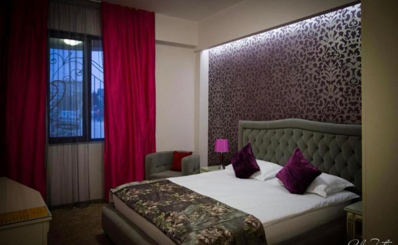 Hotel Goya Collection Târgu Jiu المظهر الخارجي الصورة